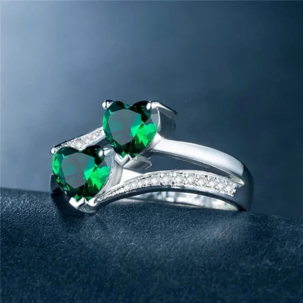 💎 925 Silver Plated Green Heart Cut Emerald Exquisite Ring, GPMB1527